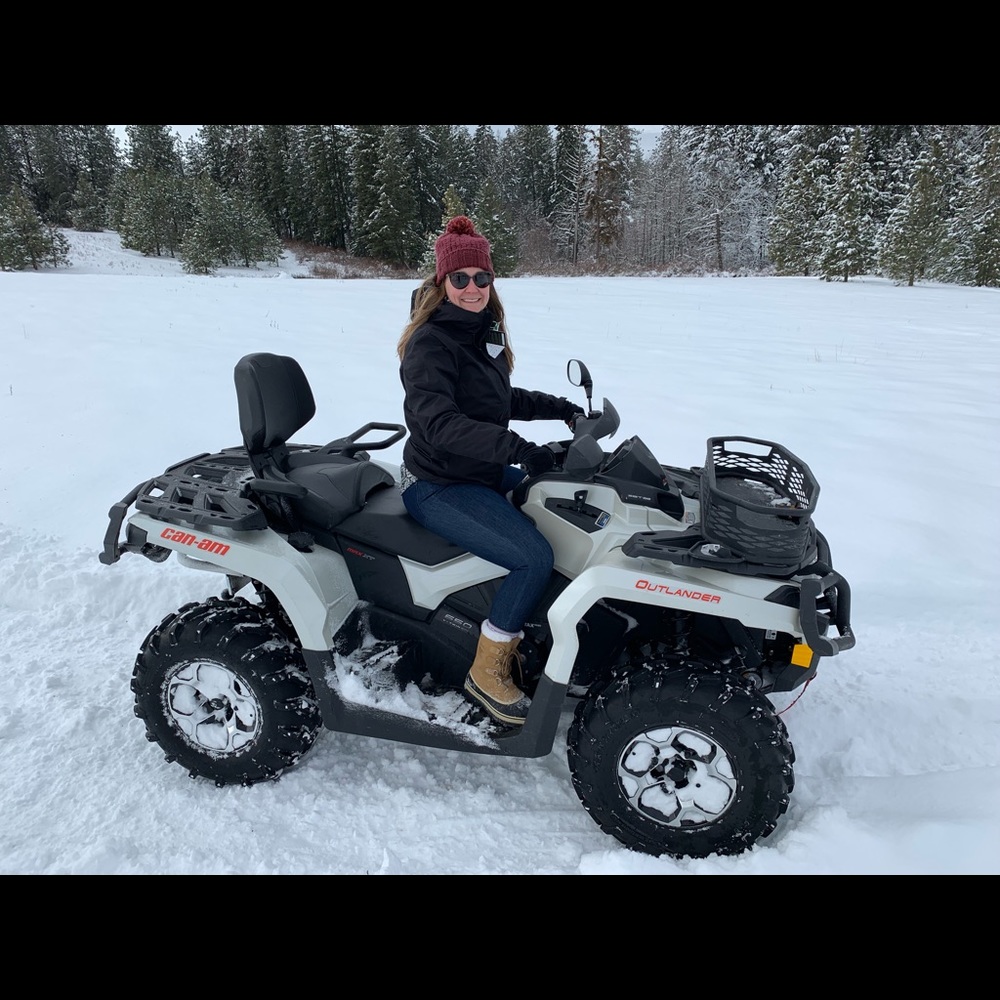 Meet your Posher, Libby